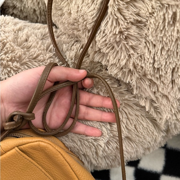 Loewe Caramel Leather Crossbody Bag - Picture 8 of 10